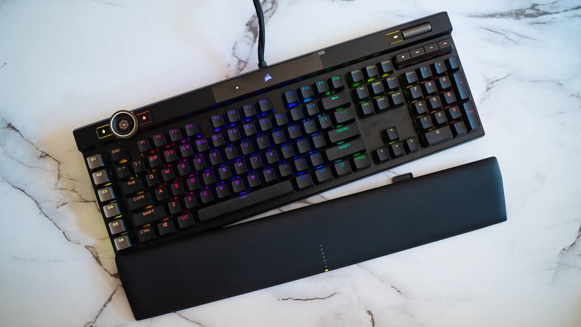 Corsair K100 RGB圖像2